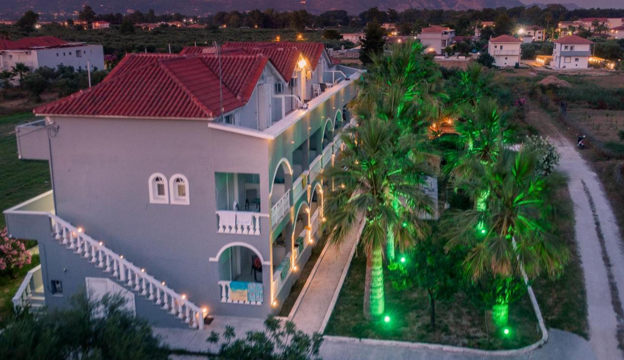Maui Hotell Laganás Eksteriør bilde