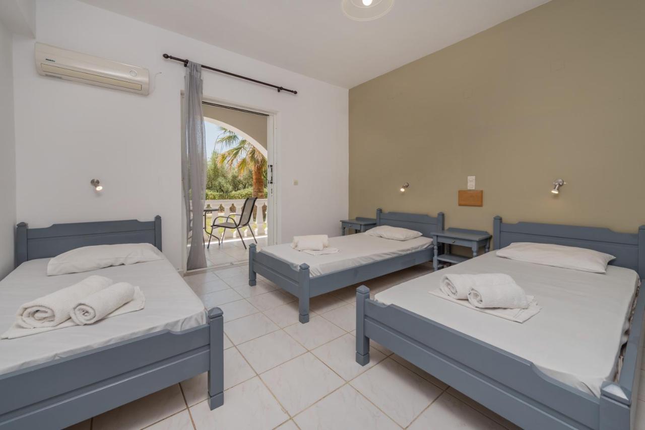 Maui Hotell Laganás Eksteriør bilde