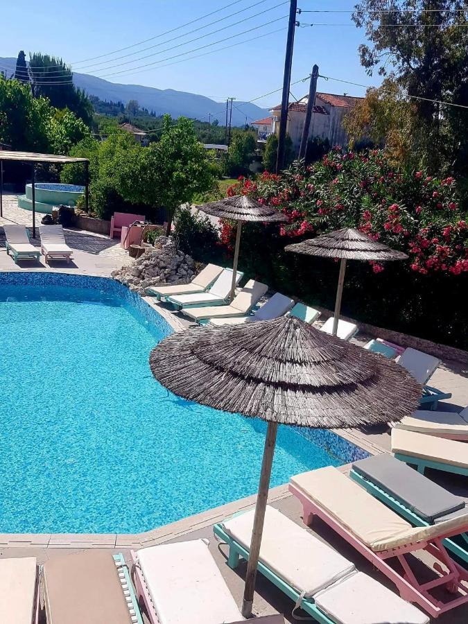 Maui Hotell Laganás Eksteriør bilde
