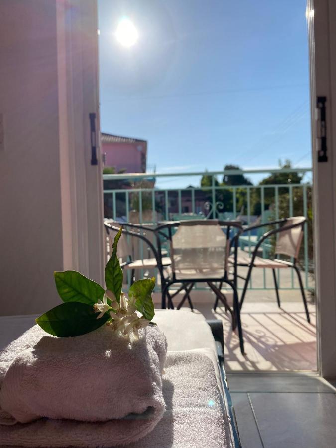 Maui Hotell Laganás Eksteriør bilde